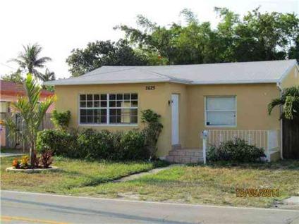 $112,000
Hollywood 2BR 1BA, Must see ,Totaly renovated house,new