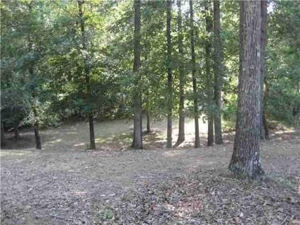 $12,000
Great lot to build your dream home on, located in a lovely lake subdivision