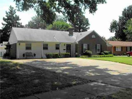 $137,000
Memphis Three BR 1.5 BA, A very nice home in a great location -