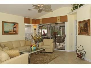 $253,000
Naples 2BA, Fantastic opportunity to purchase this lovely 2