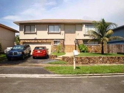 $259,000
Hollywood Four BR Three BA, A1700463 The roof was replaced in May of