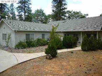 $359,000
Grass Valley 3BR 2.5BA, Beautiful well-maintained home on