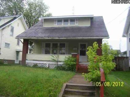 $37,900
Alliance 1BA, 2 bedroom colonial offers formal dinign room