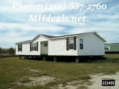 $39,900
Vinyl sided doublewide mobile home in excellent condition