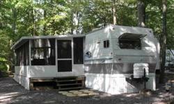40 ft 2006 Nomad Platinum Edition, Model 3800 For Sale in Lake Laurie Campground Cape May, NJ Includes