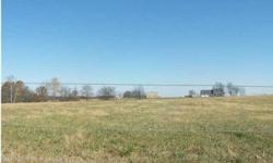 Very nice building lot, close to town on paved road. Vectren, REMC and rural water available. Need to contact Vectren to find exact location for connection. Seller will not accept an offer for manufactured homes, modular or pole bldg type homes.
Listing
