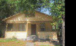 Single Family home 2/1, property currently rented for $700/month. Call for additional information or contract info Christian @ 813-4073875 or Brian @ 813-850-6122.
Listing originally posted at http