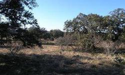 Beautiful lot private and serene with wildlife and no city lights. Several build sites. RMR is an area of nice Hill Country homes on acreage sites for privacy. Come enjoy your coffee on your back deck with the deer and turkey. Two gated private HOA